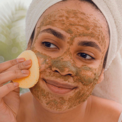 Organic Tumeric Vitamin C & E Brightening Face Mask - 2 oz.